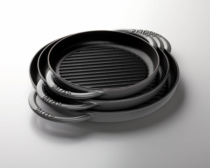 Staub Pure Grill Pan 30cm Cherry - Cast Iron with Black Matt Enamel Interior - Image 3